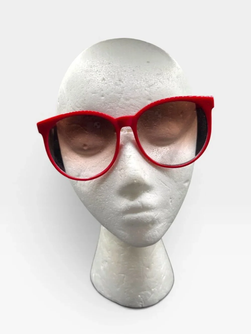 Liz Claiborne Red Round Sunglasses With Case Gradient Lenses Retro Style